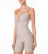 The invisible® LIZ SEMI BODY AESTHETIC SHORTS -Deladele مشد ليز البرازيلي المخفي من ديلاديلي